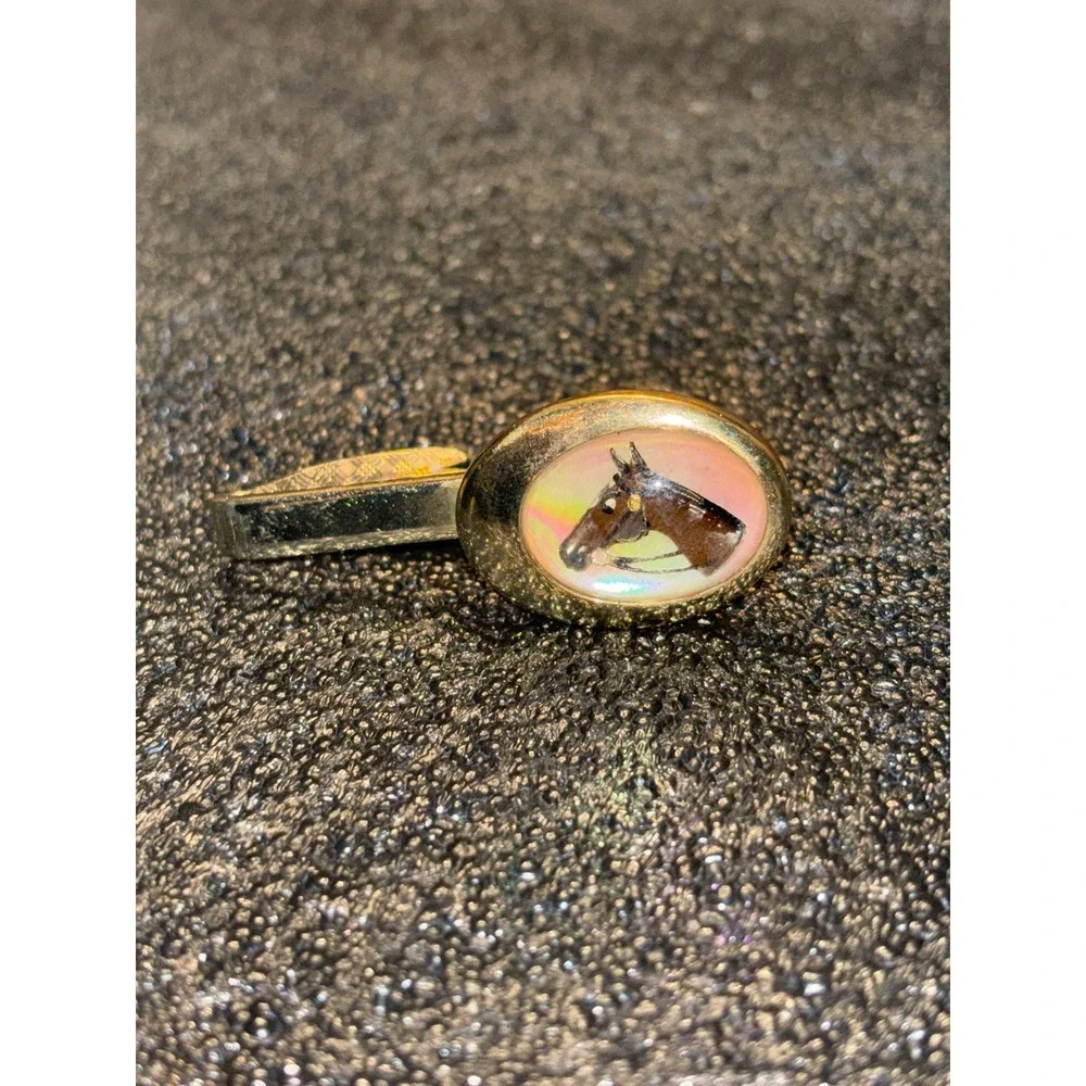 VTG Mother of Pearl Horse Tie Clip Bar Gold Tone Equestrian Jewelry Mens accesso